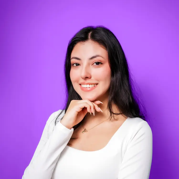 Yhoja Portocarrero, Account Manager
